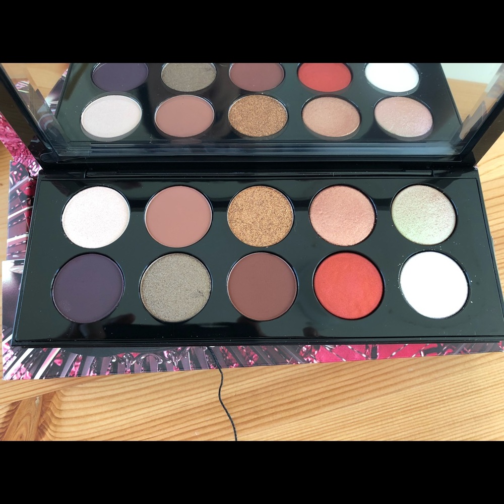 COPY - Pat Mcgrath Mothership V: bronze seduction palette